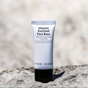 Bobbi Brown Vitamin Enriched Face Base in White and Black